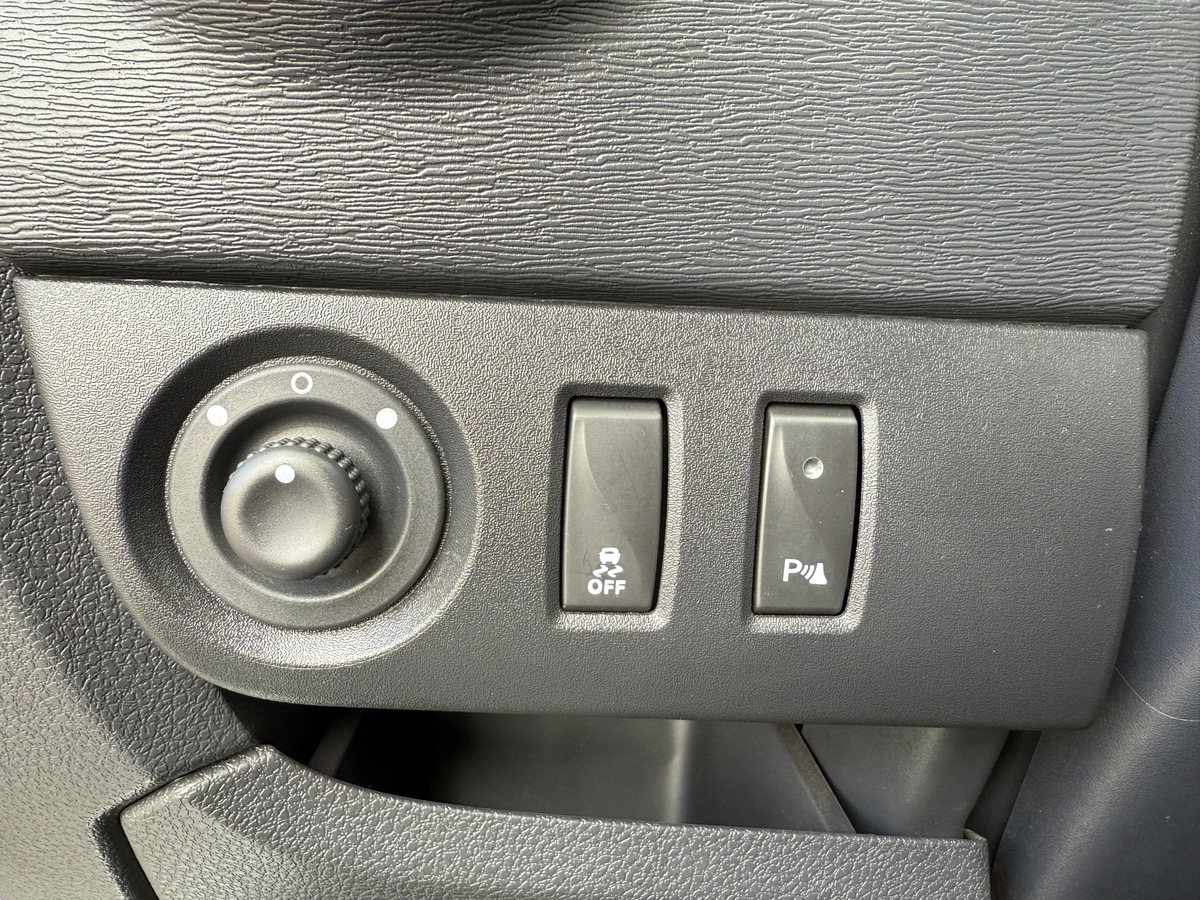 Dacia Lodgy 1.3 TCe FAP 130 cv Stepway, 5 places, Suivi Complet