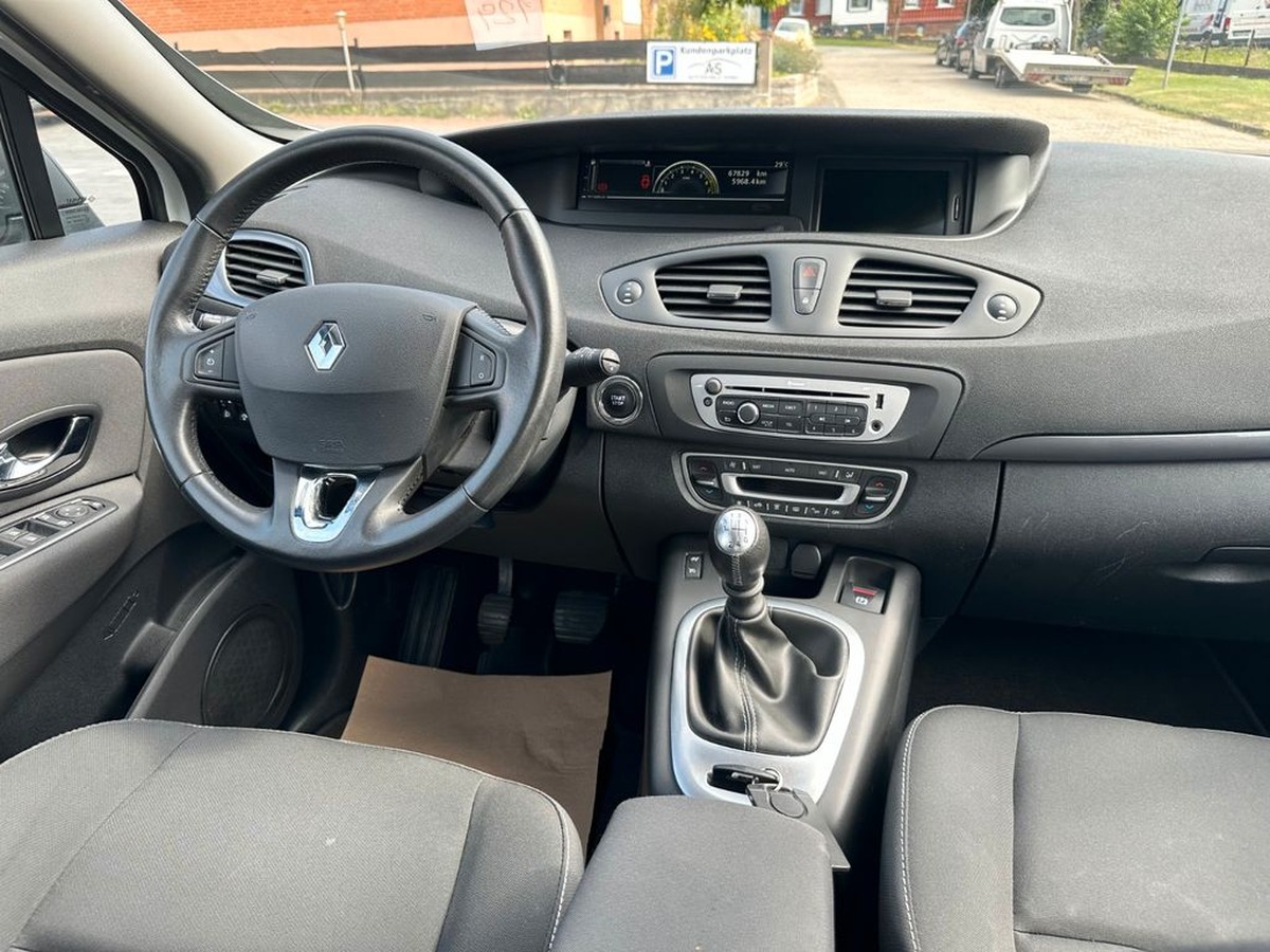 RENAULT Scenic III 1.2TCE Limited