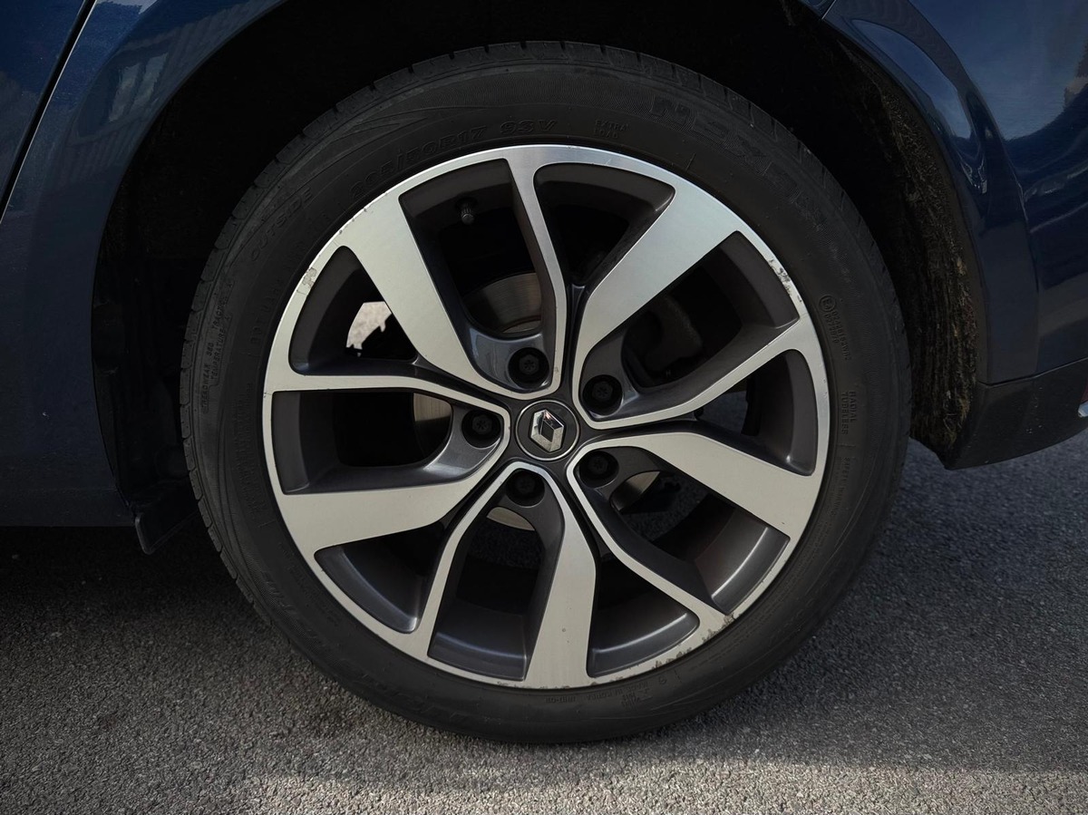 RENAULT Megane IV 1.5 dci 110 Intens EDC