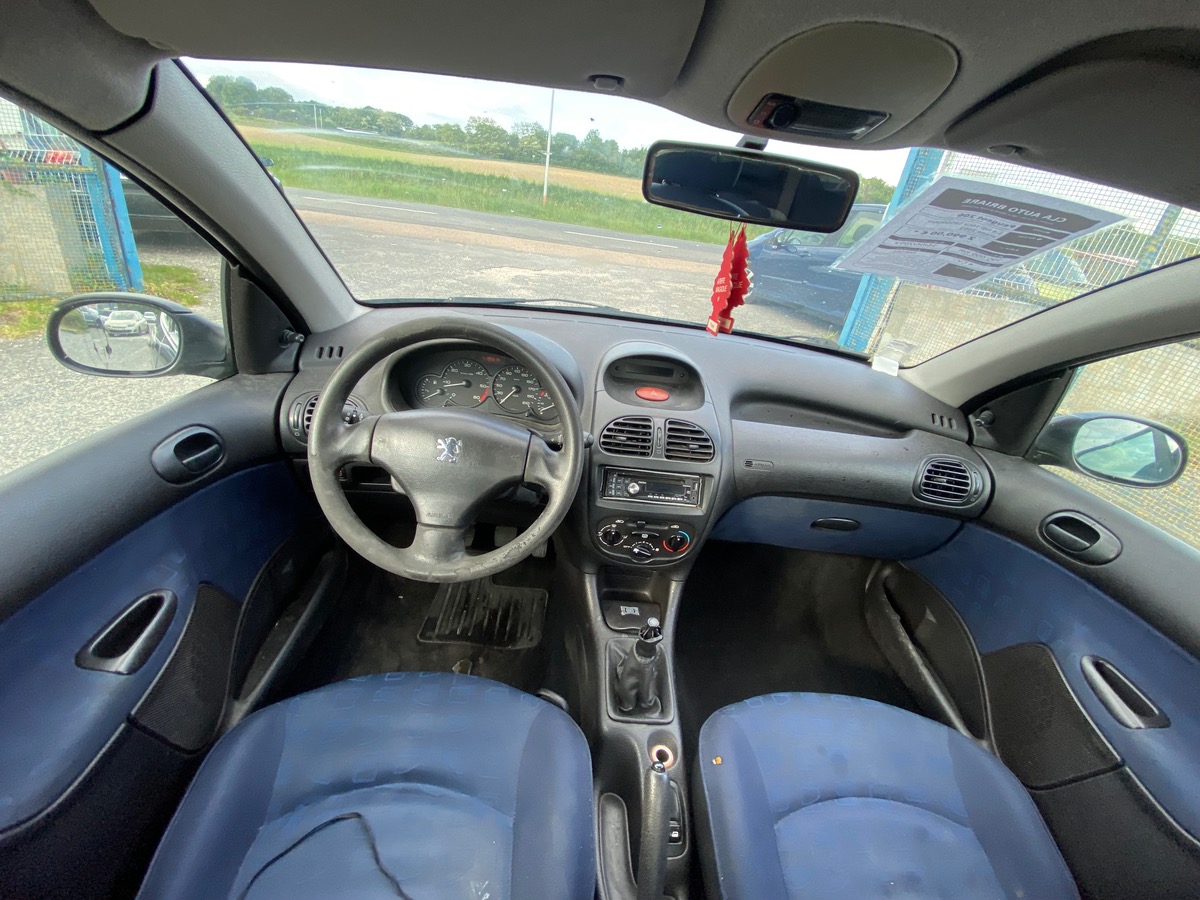 Peugeot 206 1.4 hdi 70cv 195150km annee 2003
