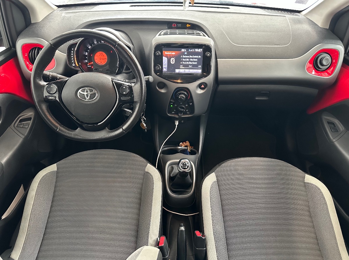 Toyota Aygo 1.0 VVT-i 72ch x-play 3P MY19