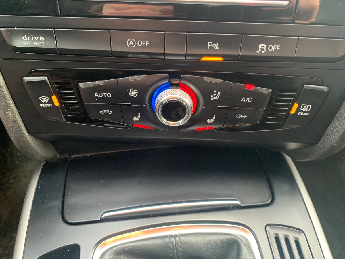 Audi A5 204 ch | S-LINE | Caméra de Recul | Intérieur Cuir | Toit Vitré | Régulateur de Vitesse