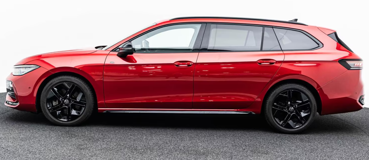 Volkswagen Passat SW VIII 2.0 TDI EVO 200ch R-Line 4Motion DSG7/Chili Red/Attelage/Matrix