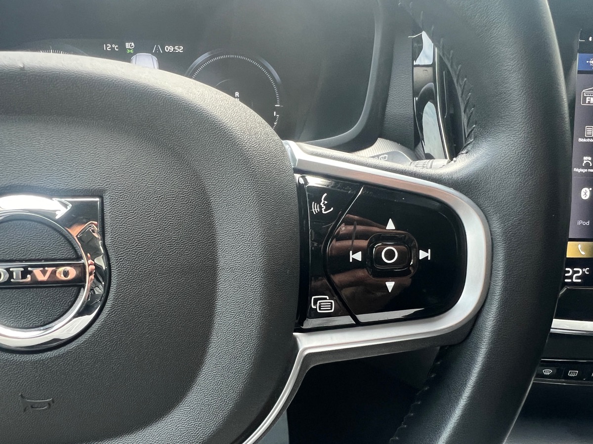 Volvo V60 II Inscription T8 2.0 Ti 16V 392 Plug in Hybrid AWD Geartronic8 303 cv