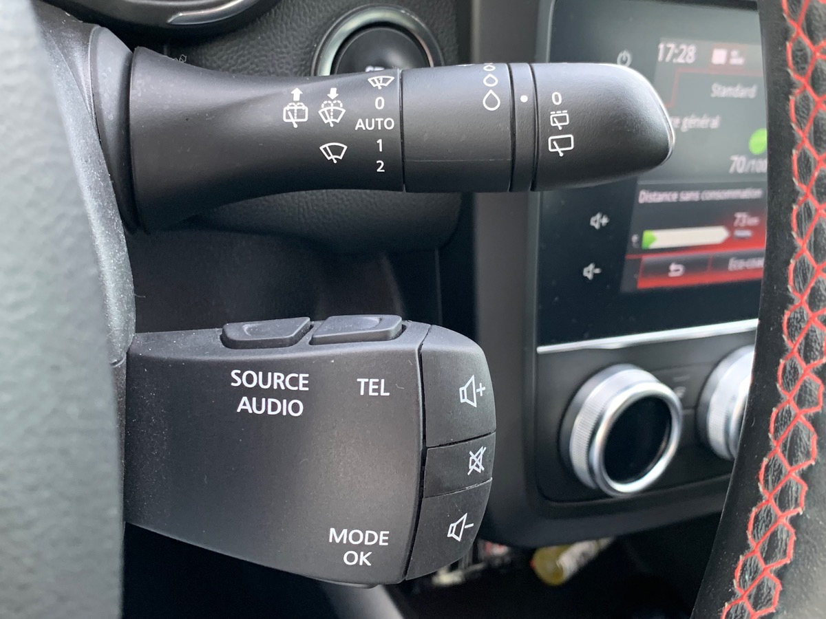 RENAULT Kadjar 160 ch | Black Edition | Caméra de Recul | Avertisseur Angles Mort | Apple Car Play