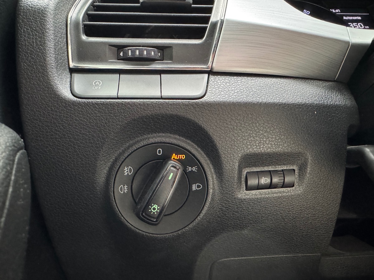 Skoda Fabia 1.0 MPI 60ch Drive Greentec / CarPlay