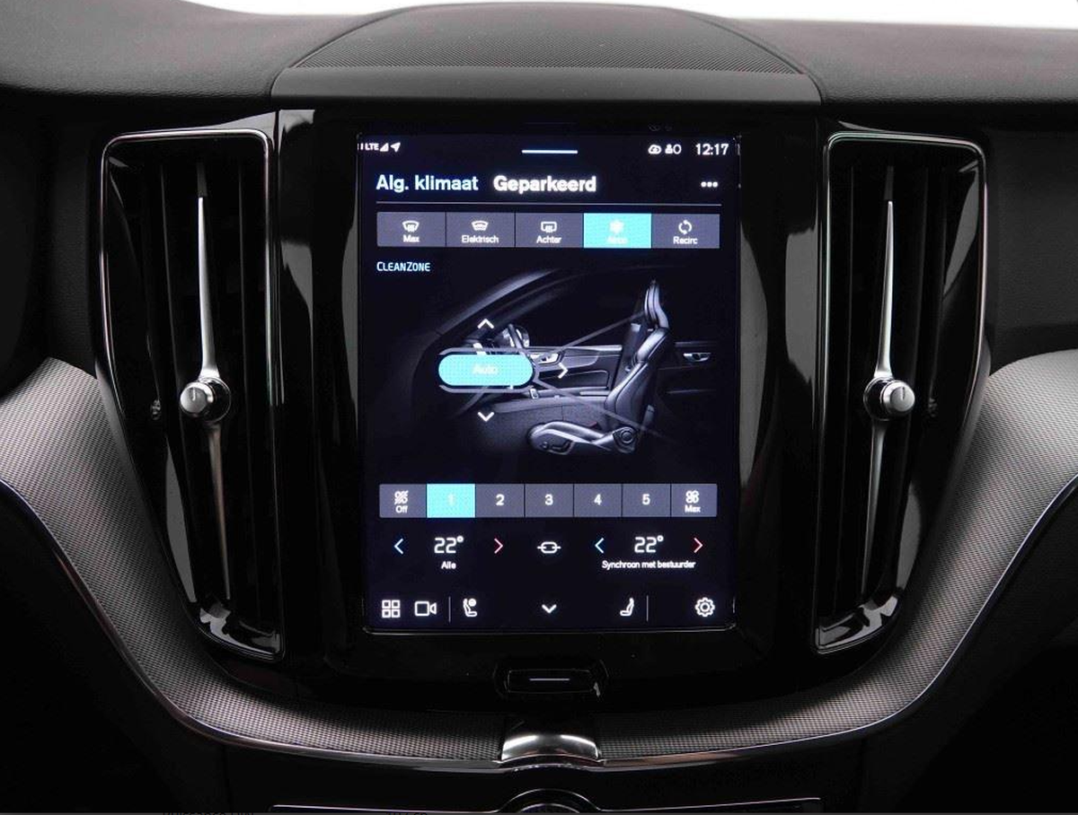 Volvo XC60 2.0 B4 197 MHEV Plus Dark | Plusieurs coloris disponible