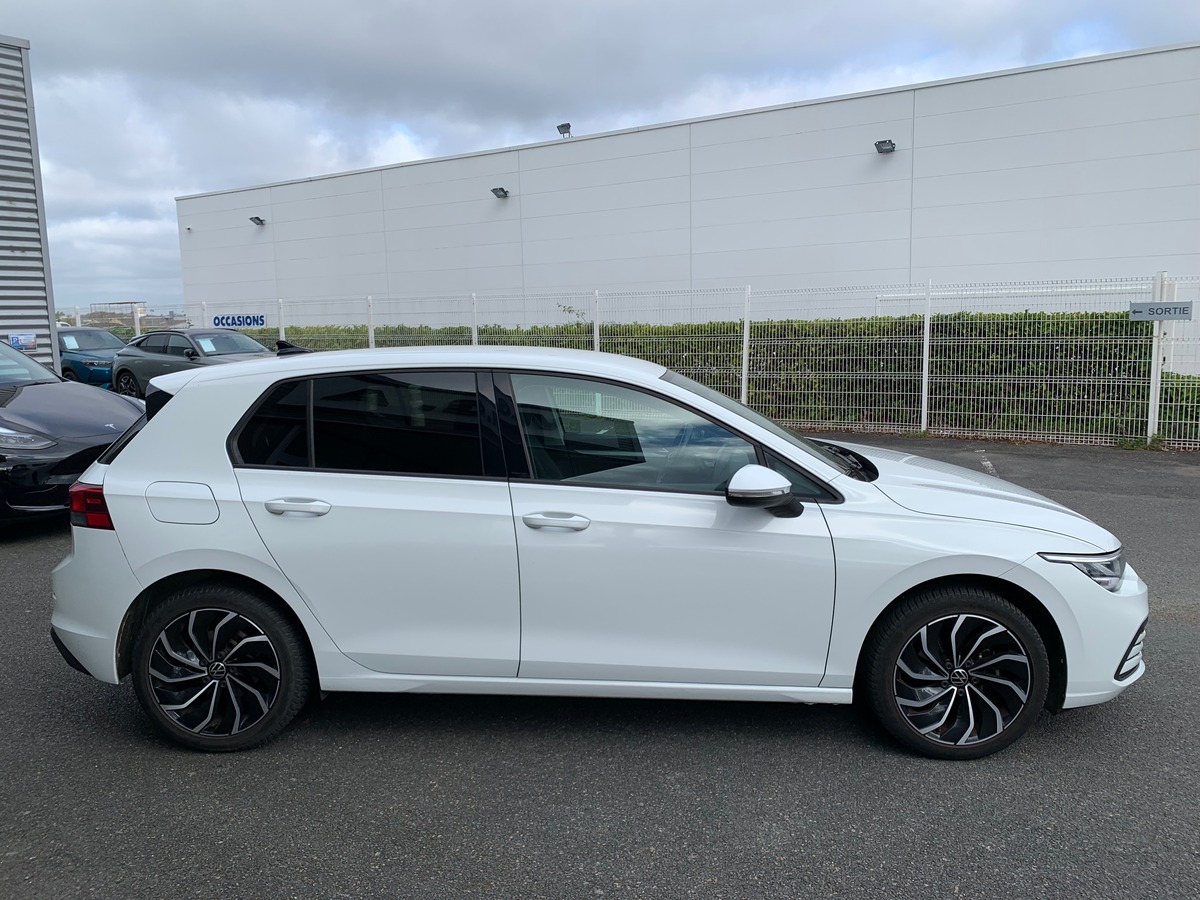 Volkswagen GOLF 8 130 ch | Stage 1 Ethanol | Apple car Play | Radar avant arriére | Siéges chauffant
