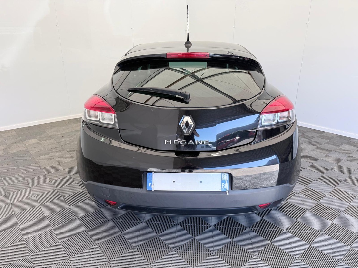 RENAULT Megane III coupe 1.5 Dci 110 Bose edition  Première main