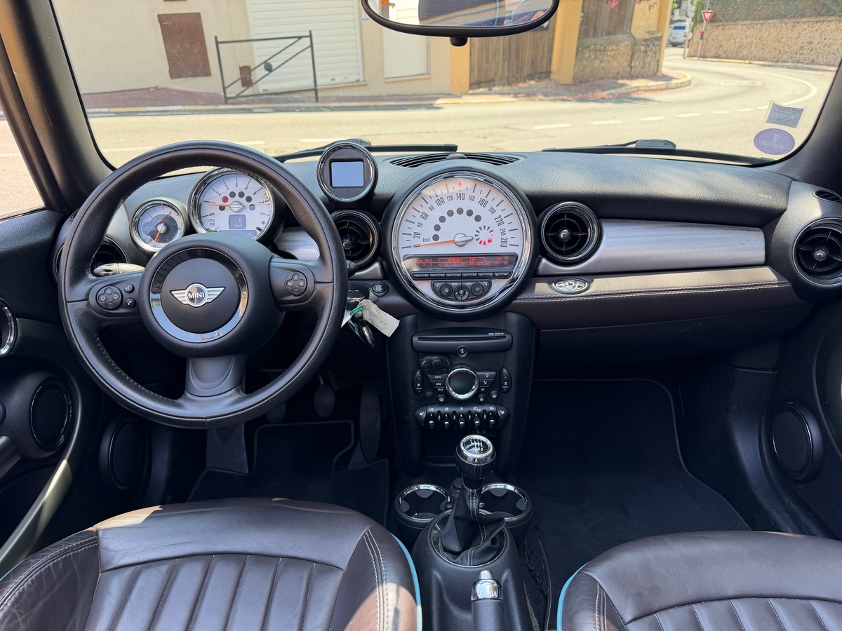 Mini Cabrio Cabriolet Cooper  1.6 i 122 CV / KM Réel / Clim / Intérieur Cuir / Jantes