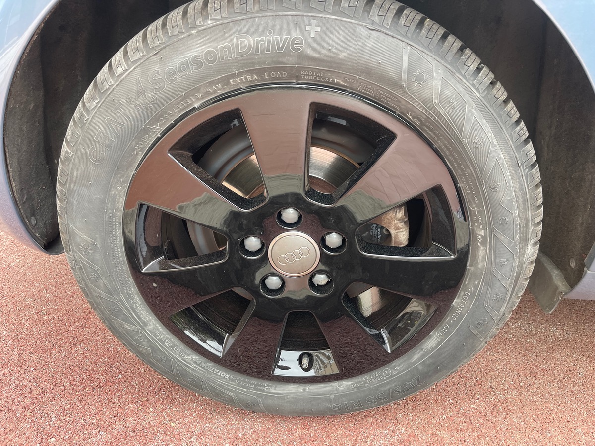 Audi A3 1.4 TFSI 125 cv S TRONIC / Boite Auto / S Line / Jantes Noires