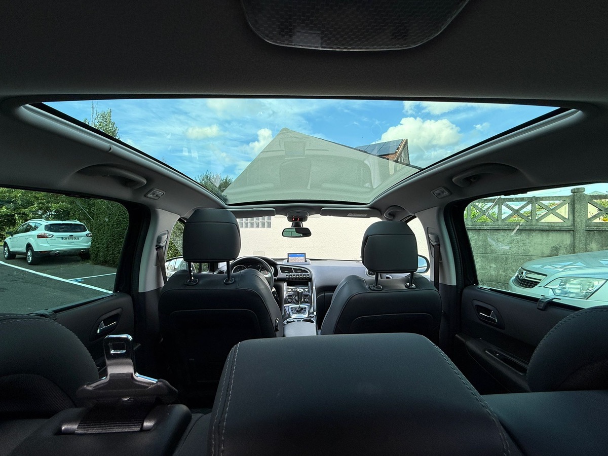 Peugeot 3008 1.6 HDI 120 CV allure 1er main S&S EAT6  4XCB 