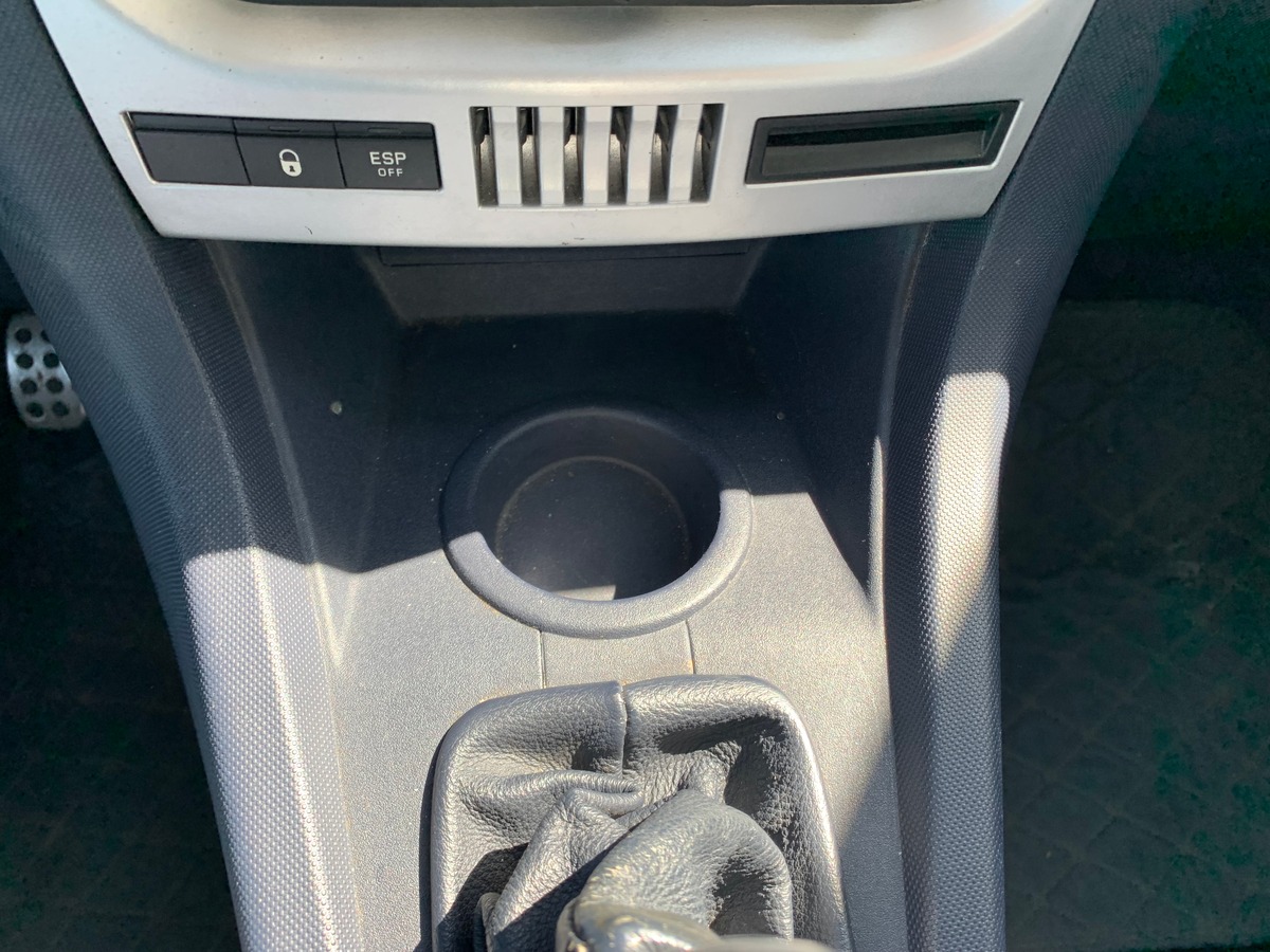 Peugeot 1007 68 chevaux | Climatisation | Régulateur de vitesse | Vitres électriques | Roue secours