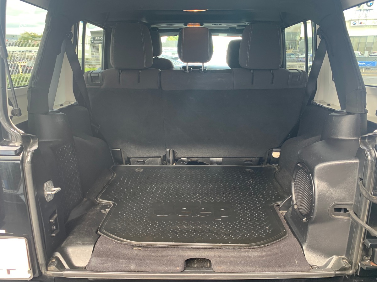 Jeep Wrangler Unlimited 284 ch | Equipé Ethanol | 5 Places | Climatisation | Radar | Climatisation