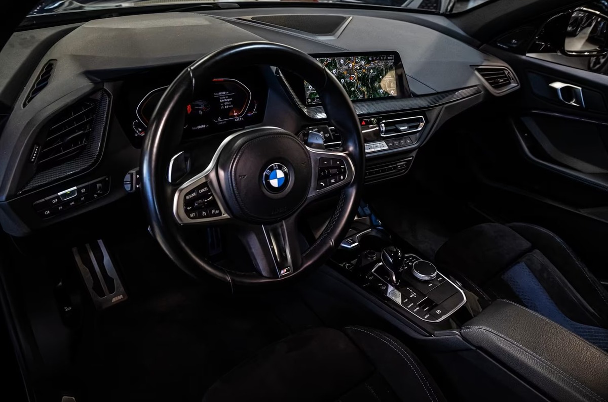 Bmw Série 1 M135iA xDrive 306ch M Performance Harman-Kardon Cuir