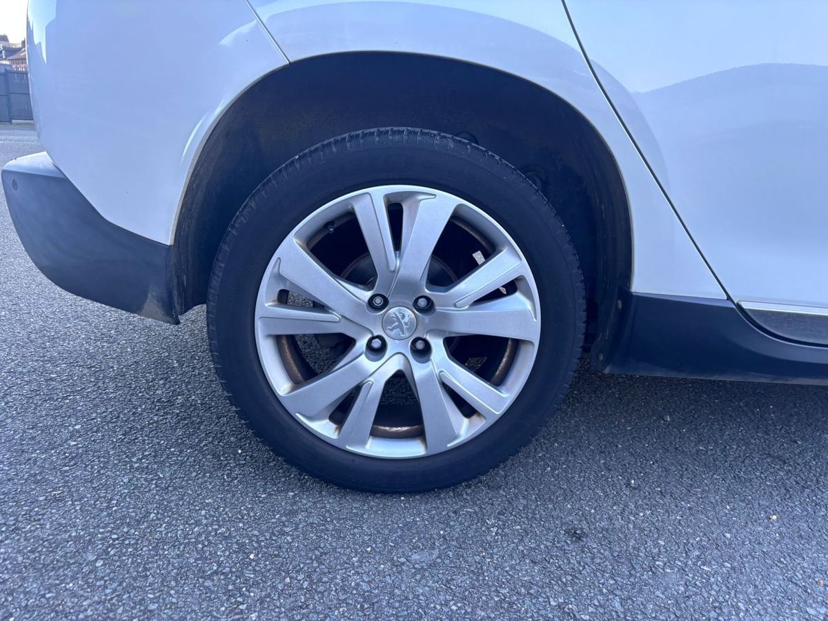 Peugeot 2008 1.6 e-HDi Crossway - Révisé - Garantie