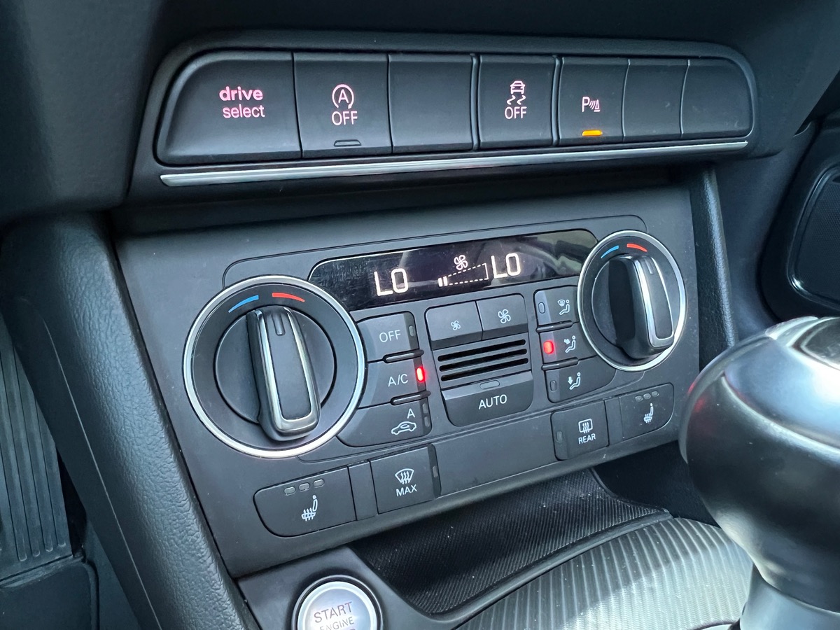 Audi Q3 S line 2.0 TFSI 180 S tronic Quattro
