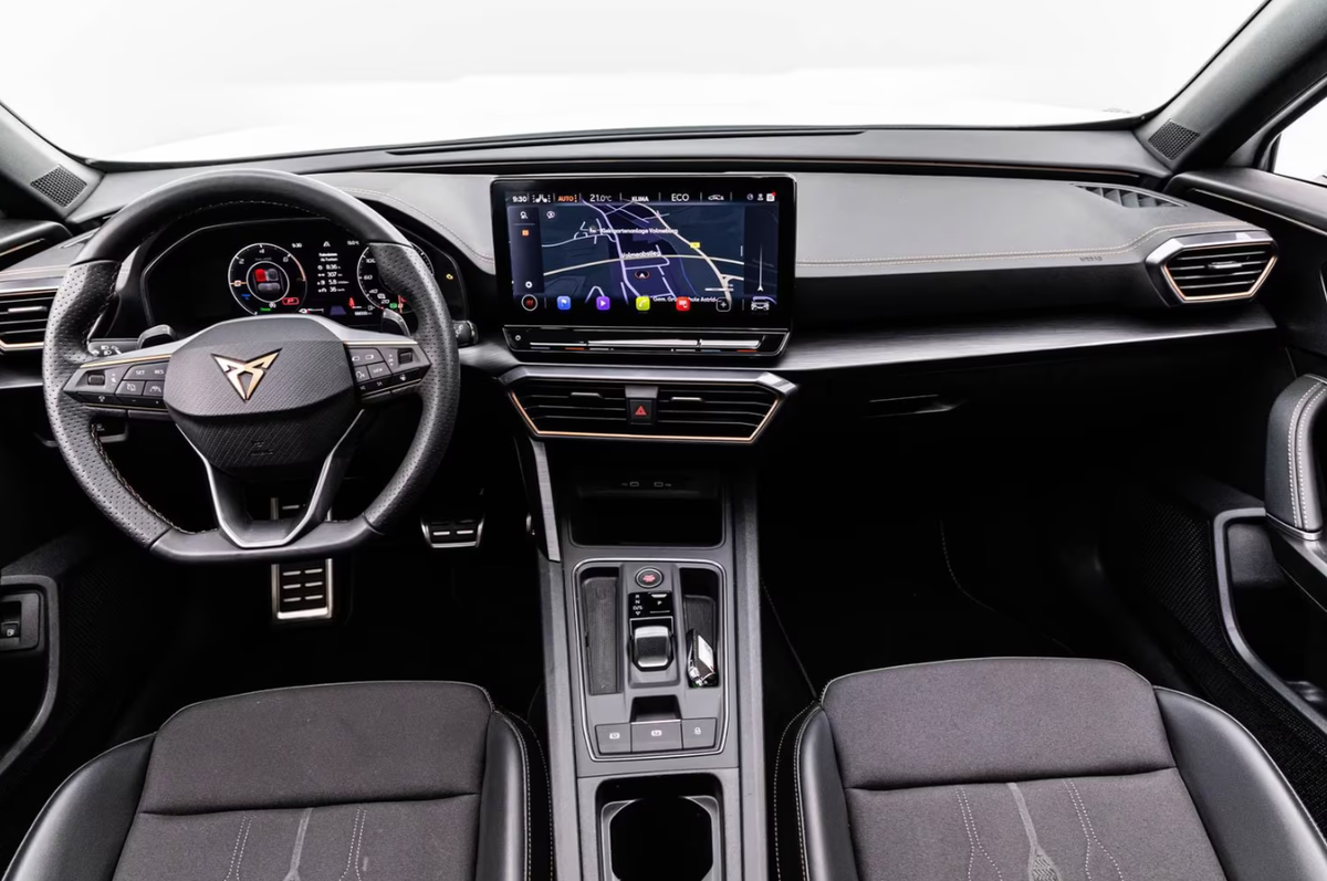 Cupra Formentor 1.4 e-HYBRID 245ch VZ DSG6/Toit ouvrant/Matrix/Caméra