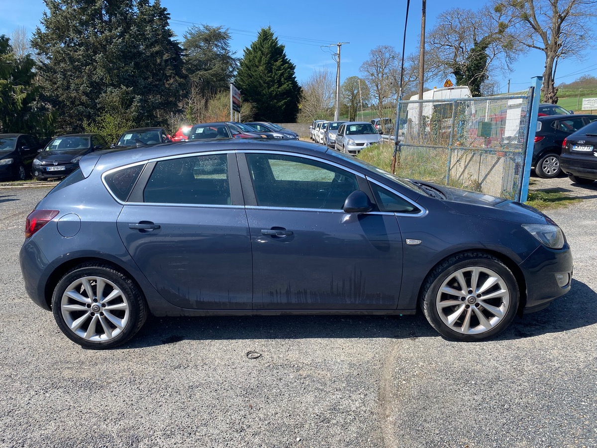 Opel Astra 1.7 cdti 110cv 205046km de 02/2010