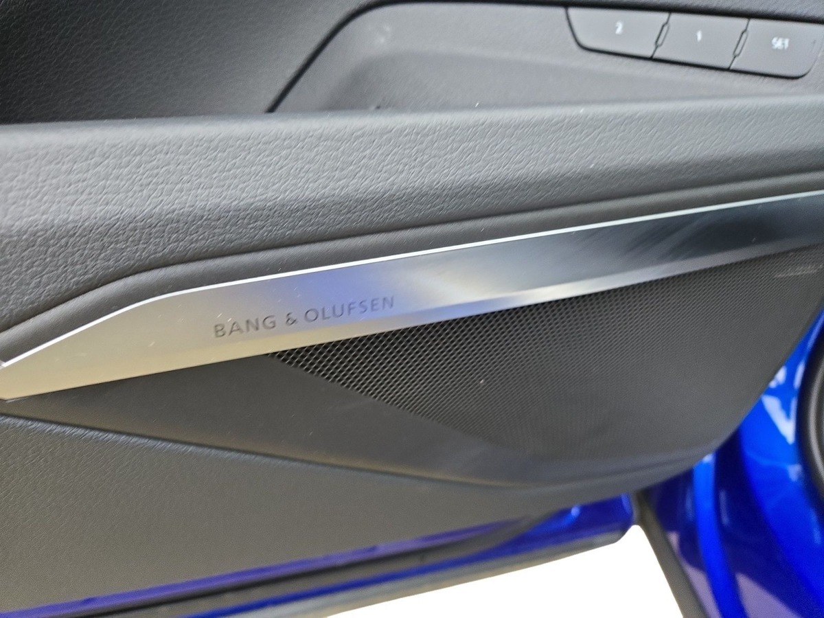 Audi SQ8 e-tron Sportback e-tron 503ch quattro Toit ouvrant Bang&Olufsen Attelage