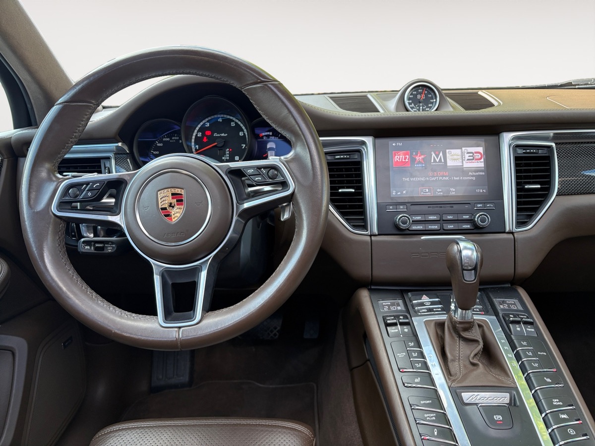 Porsche Macan Turbo 3.6 PDK 400ch / TOIT OUVRANT / PTV PLUS / PDL PLUS