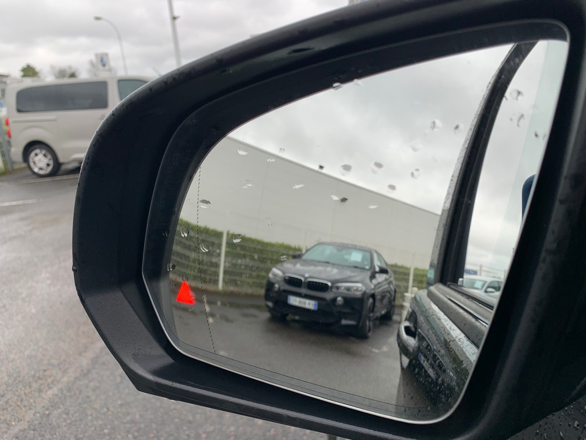 Mercedes-Benz Classe V 190 ch | Attelage | Caméra de recul | Avertisseur angles morts | 6 Places