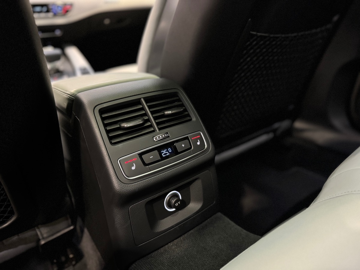 Audi RS4 AVANT QUATTRO 2.9 TFSI V6 TIPTRONIC 8 450CV TO / UHD /BANG OLUFSEN