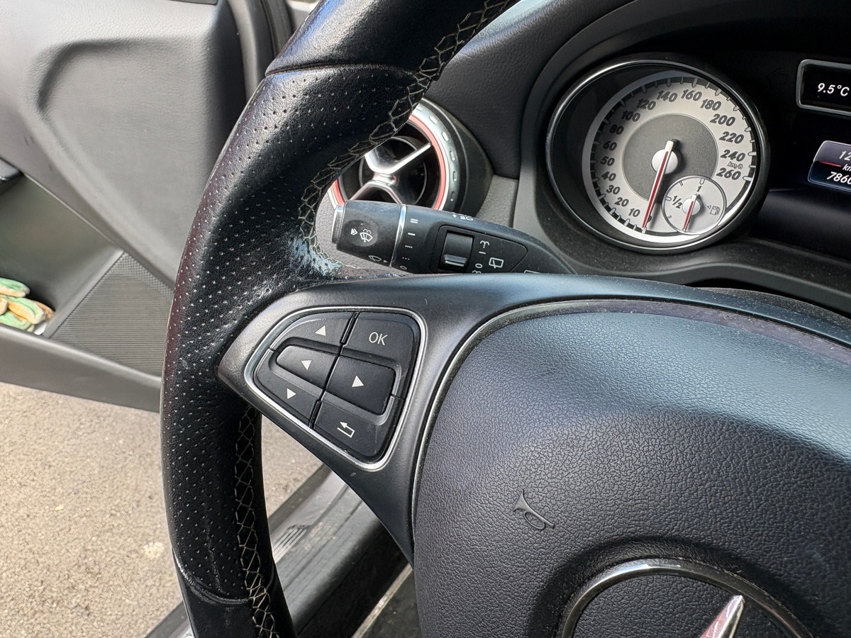 Mercedes Benz GLA 200 SENSATION 156CH