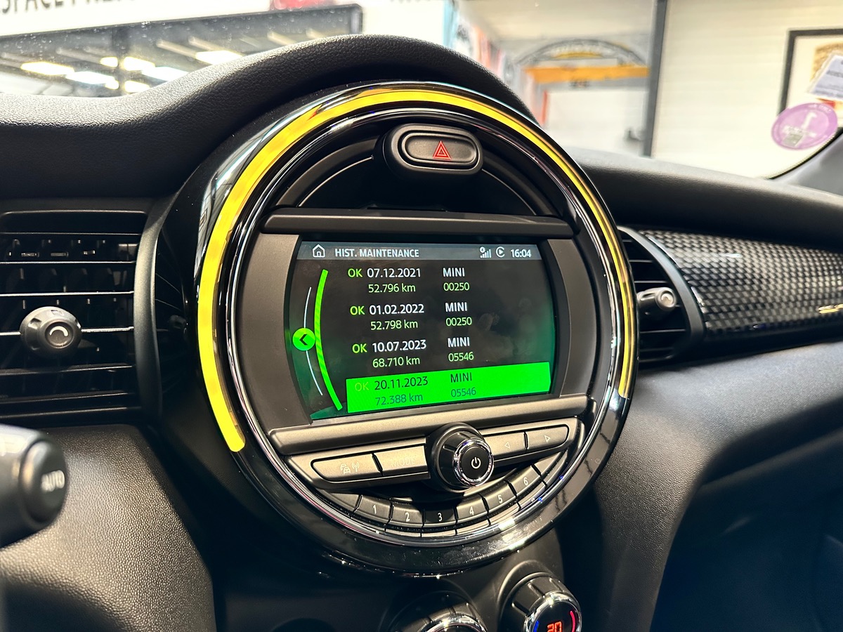 Mini Mini III Cooper S 192 Finition JCW BVA7 3P Options++ b