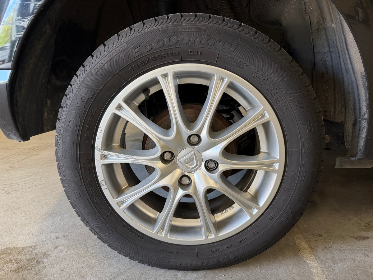 Dacia Sandero 1.5 dci 86CH / Kit distri ok / Climatisation