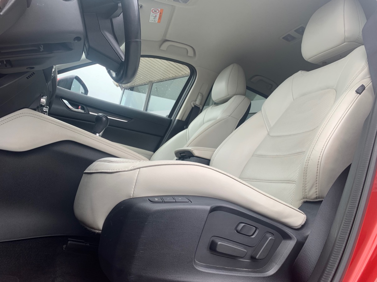 Mazda CX-5 150 ch | Signature | Cuir Pure-White | Affichage tête haute | Caméra de recul |Jantes Alu