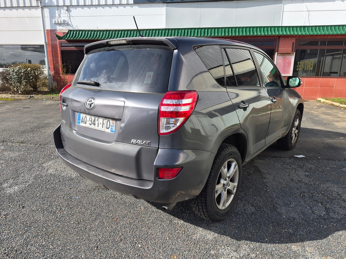Toyota RAV4 150 D-4D 4WD FAP LeCap