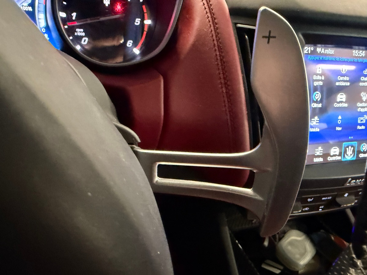 Maserati Levante 3.0 v6 GranSport Q4 Toit Panoramique Ouvrant / Carplay Android / Harman kardon