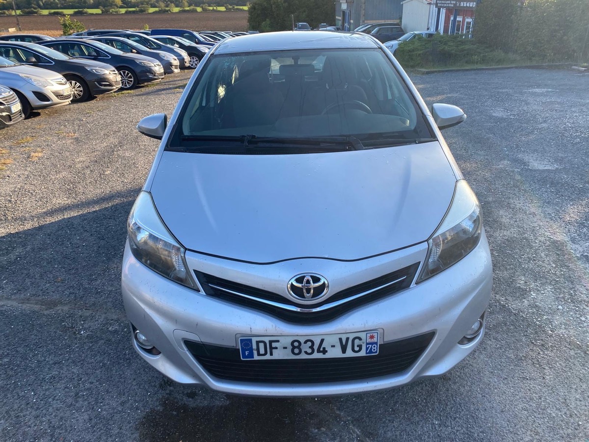 Toyota Yaris 1.3 vvti 100cv 129000km