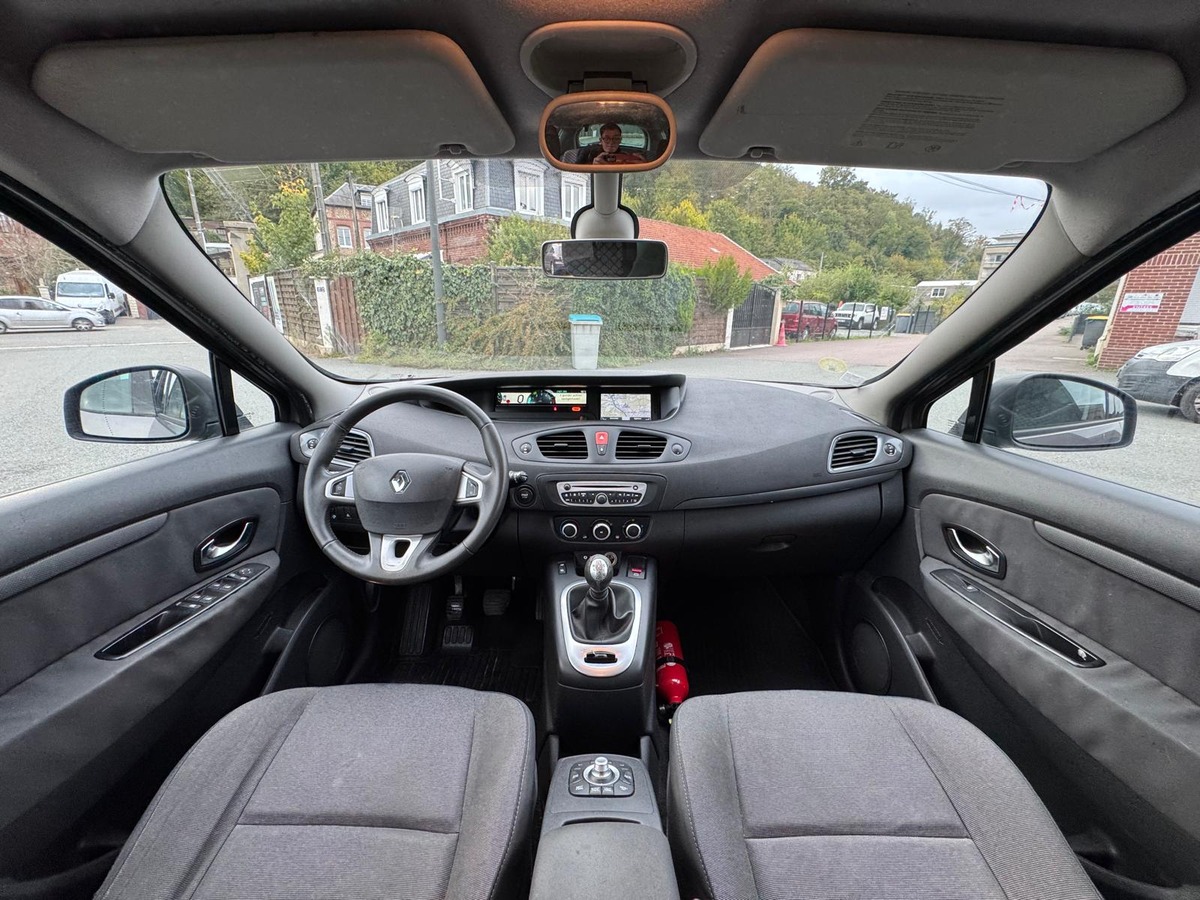RENAULT Scenic III 1.5 dCi 110 15th - GPS - Distribution neuve - Garantie