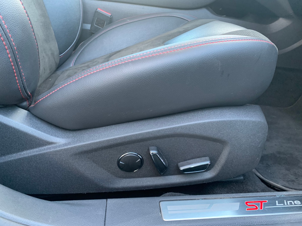 Ford Mondeo 187 ch | 2.0 | ST LINE | Caméra recul | Régulateur vitesse adaptatif | Phares avant LED