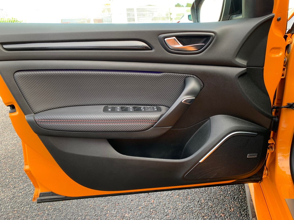 RENAULT Megane 280 ch | RS | JA 19" Interlagos diamantées | Affichage tête haute | GPS