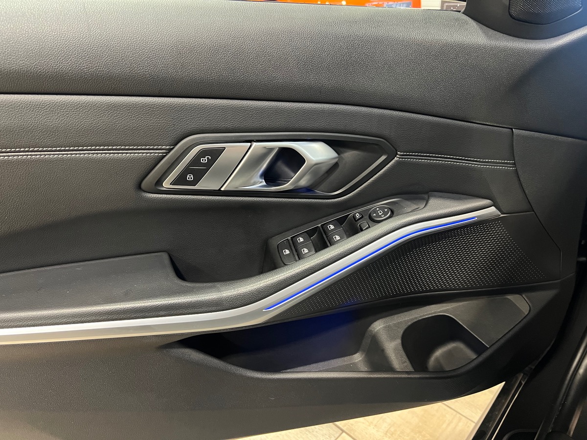 Bmw Série 3 (G20) 320D xDrive 190 BVA8 M SPORT + Carplay/Toit ouvrant/caméra 360