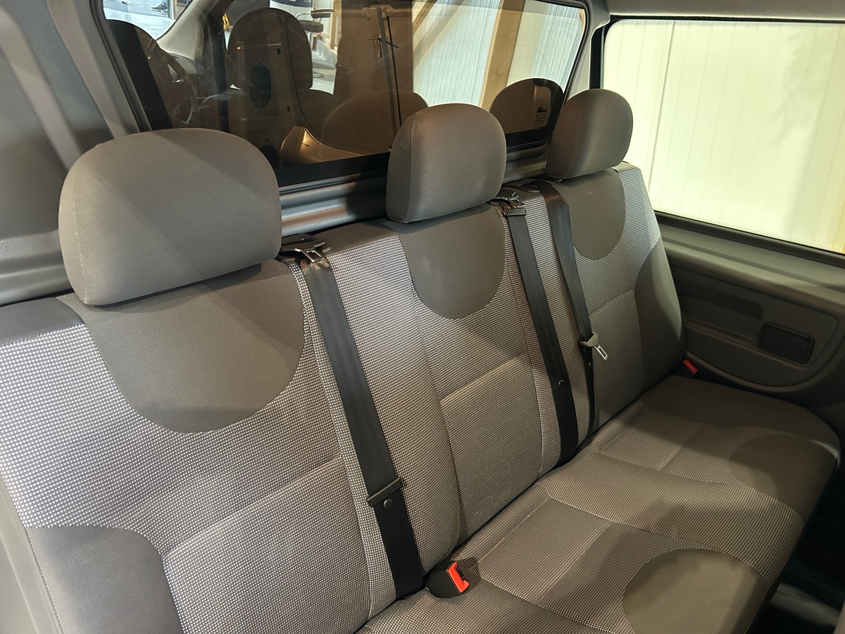 Peugeot Expert L2H1 2.0 HDi 6 PLACES 128 cv - Garantie