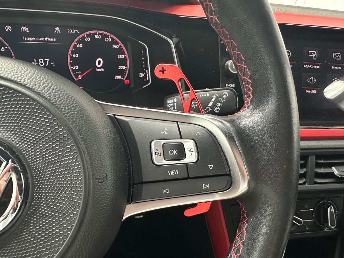 Volkswagen Polo VI GTI 2.0 TSI 200cv DSG6