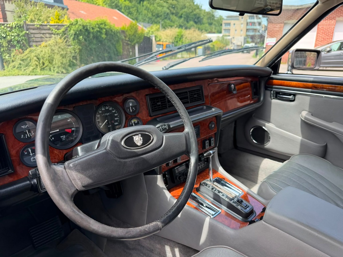 Jaguar XJ 6 Série 3 4.2 204cv - boite automatique