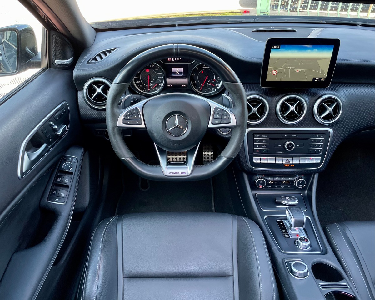 Mercedes-Benz Classe A (2) 45 AMG 381 4MATIC FULL FR
