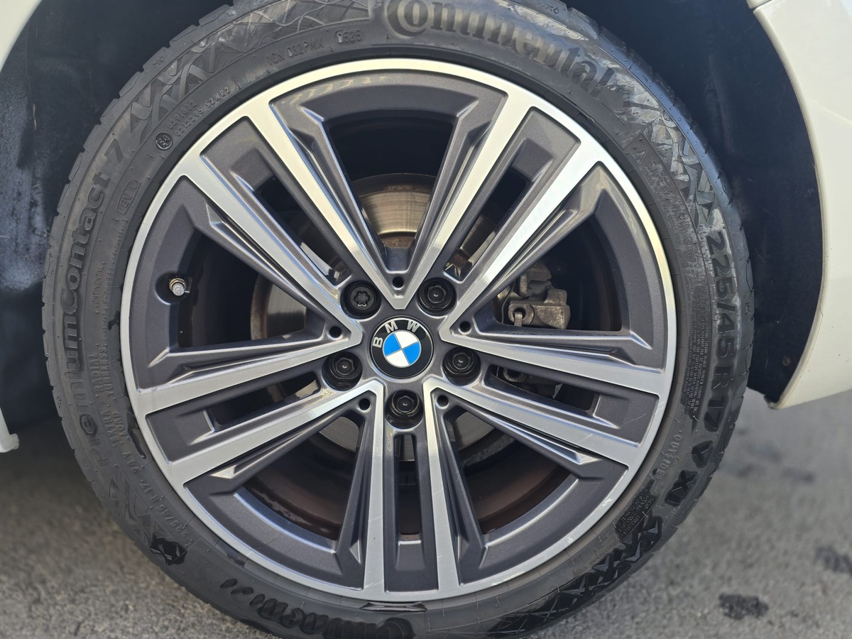 Bmw Série 1 118 dA 150cv Business Design "Première main et Suivi d'entretien" TVA Récupérable