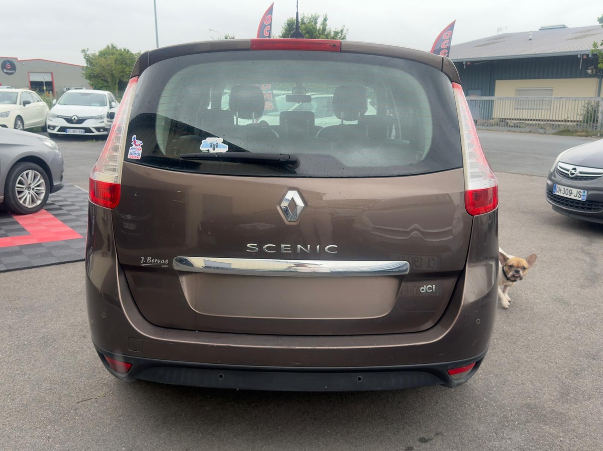 RENAULT Grand Scenic 1.5 DCI 110ch 7 places BVM Distribution OK / Embrayage OK / Entretien OK