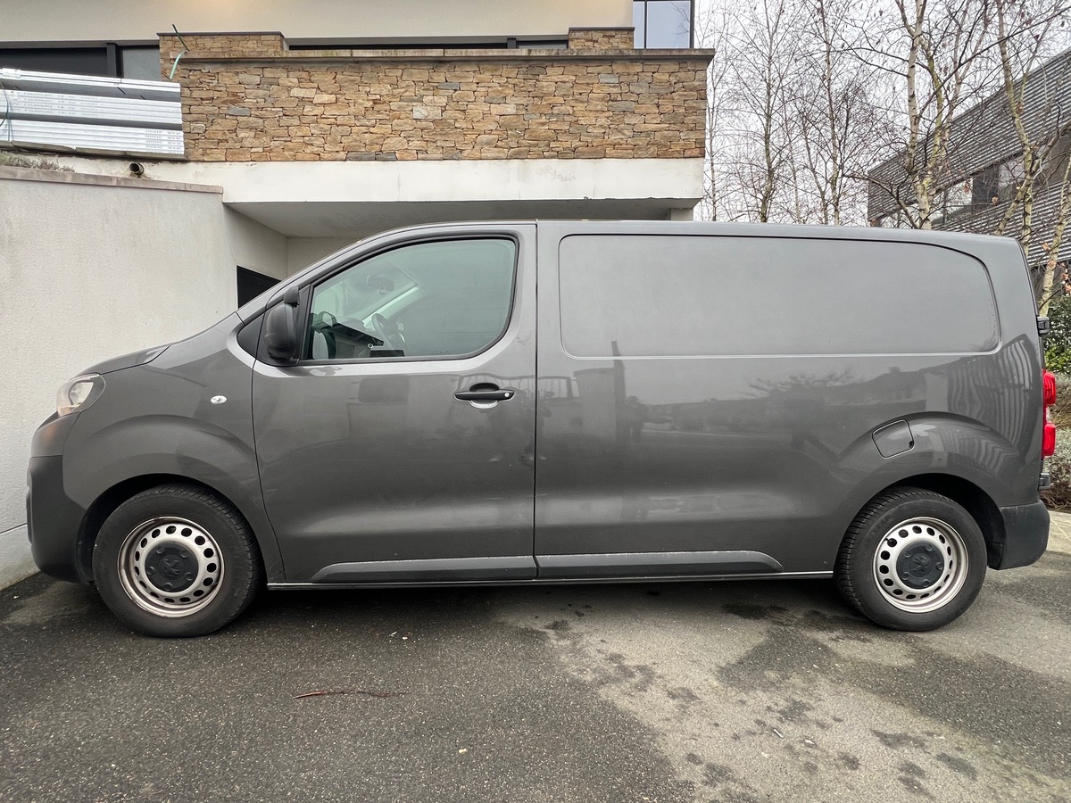 Peugeot Expert Fg Asphalt 2.0 Blue HDI 120 EAT8 Tole Standard TVA Récupérable