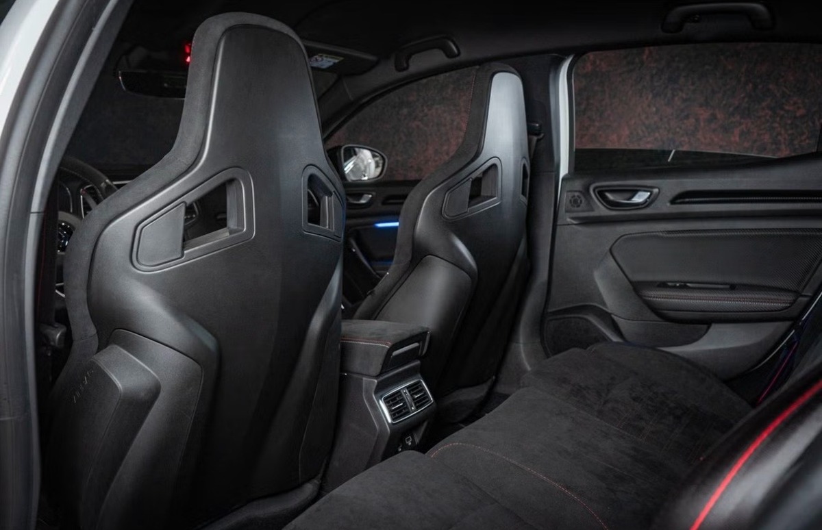 RENAULT Megane IV RS TROPHY RECARO