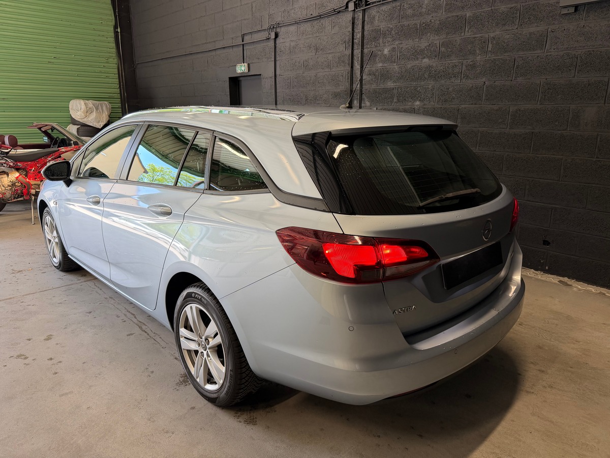 Opel Astra Tourer 1.6 cdti