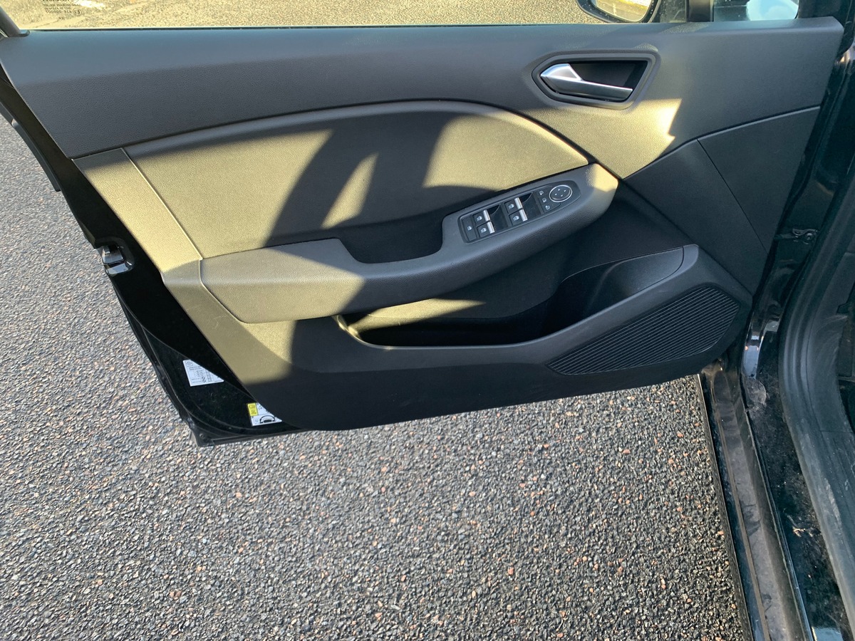 RENAULT Clio V 100 ch | Intens | GPS | Radars de stationnement | Roue de secours | Jantes Alu