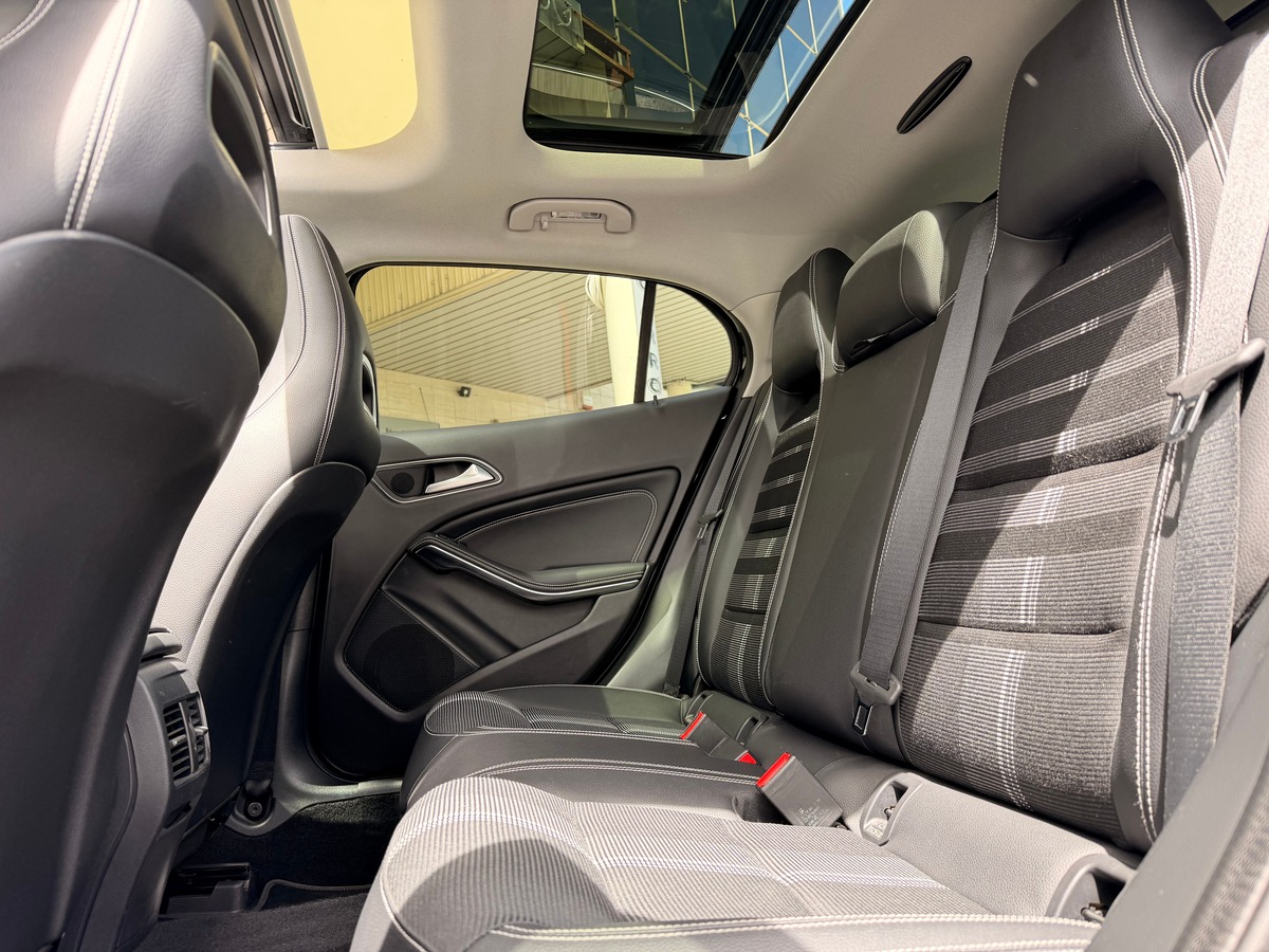 Mercedes-Benz GLA (X156) Phase 2 200 2.1 d 16V 7G-DCT 136 cv Boîte auto