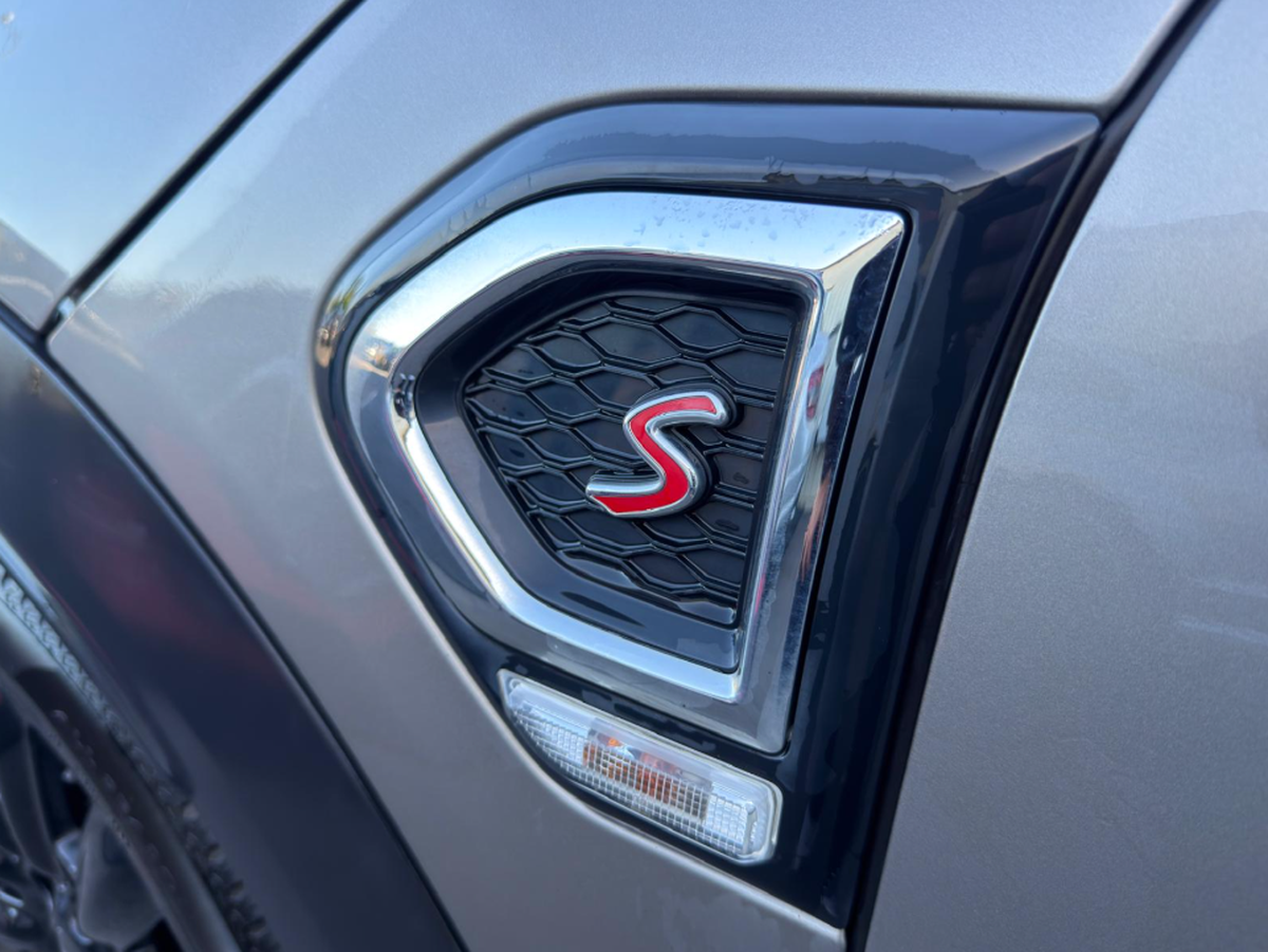 Mini Countryman SD Exquisite 190ch BVA All4 / CARPLAY / TOIT PANO / CAMERA / ACC / HARMAN KARDON